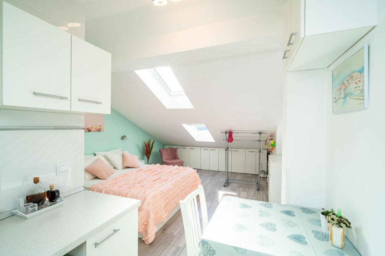 Apartment Ingrid ดูบรอฟนิก ภายนอก รูปภาพ